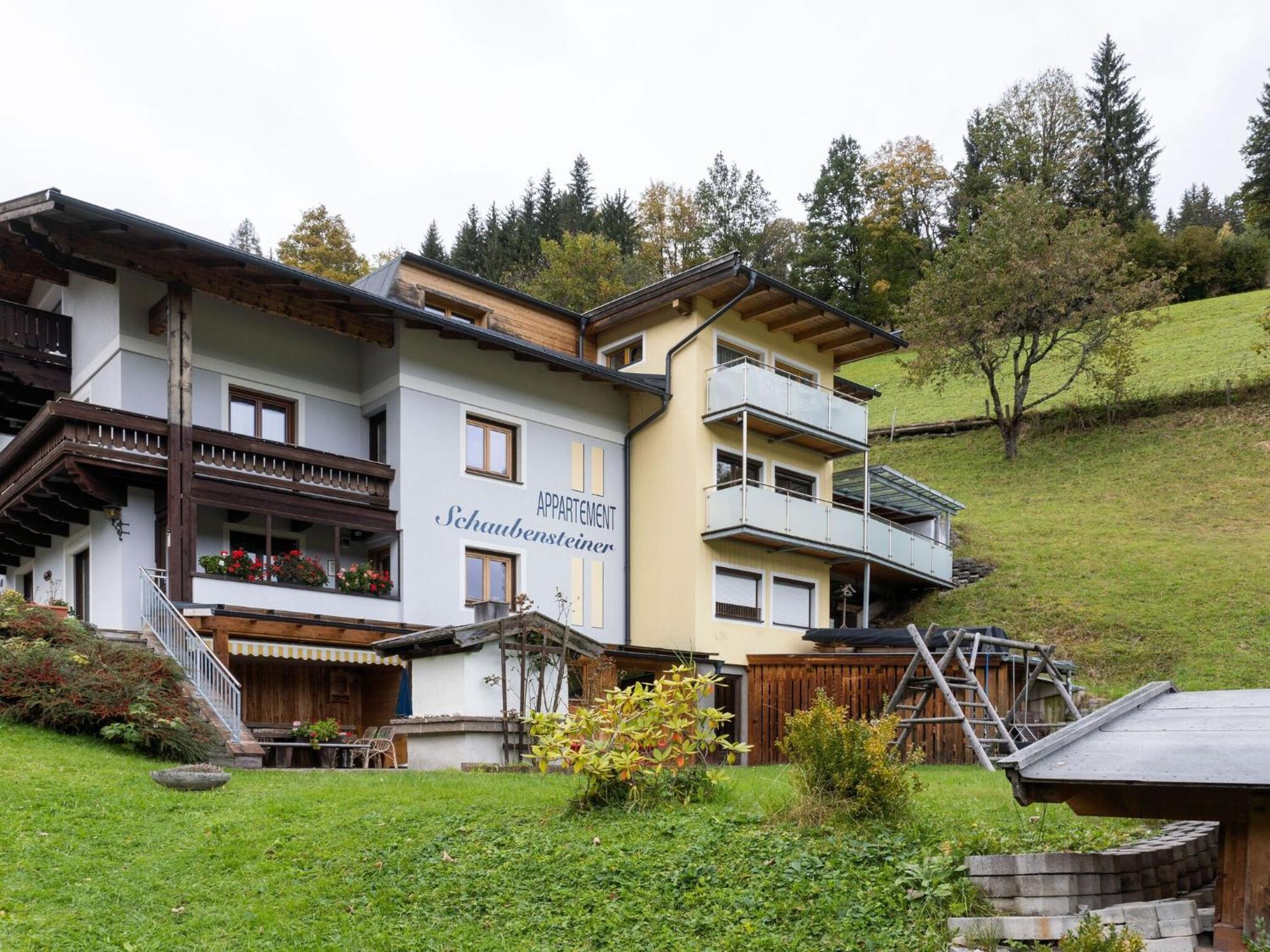 Beautiful Apartment In Zell Am See Near Ski Area Kültér fotó