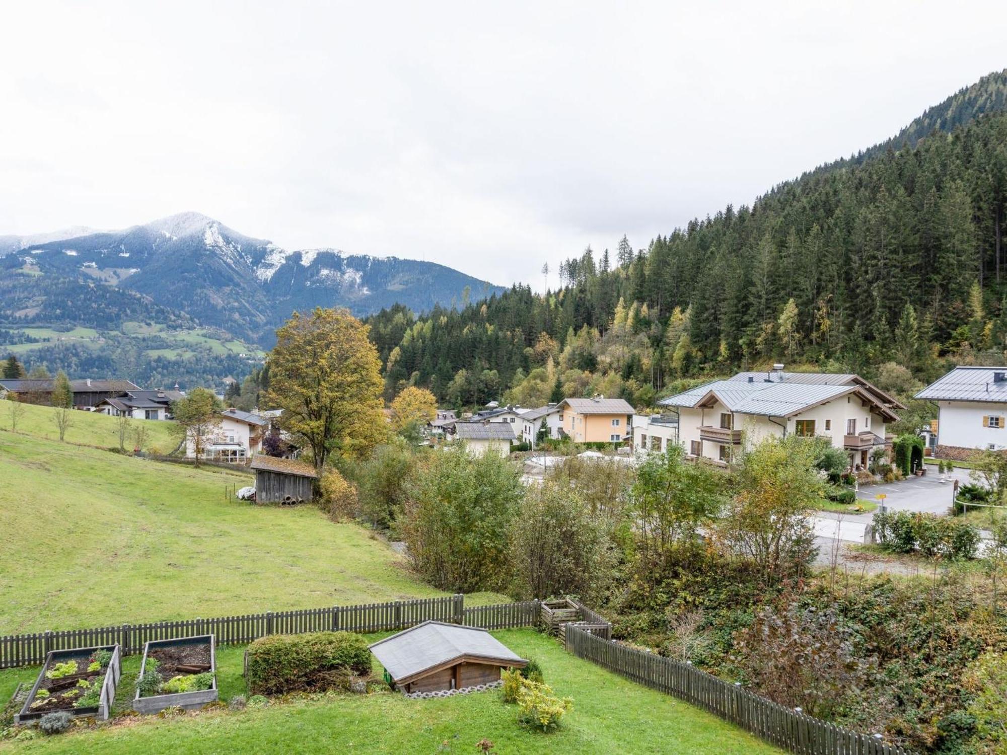 Beautiful Apartment In Zell Am See Near Ski Area Kültér fotó