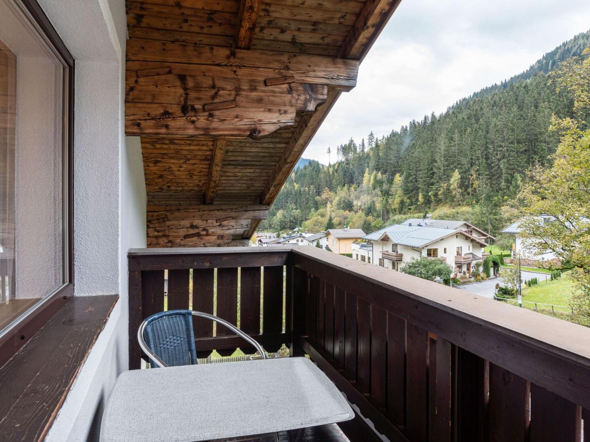 Beautiful Apartment In Zell Am See Near Ski Area Kültér fotó